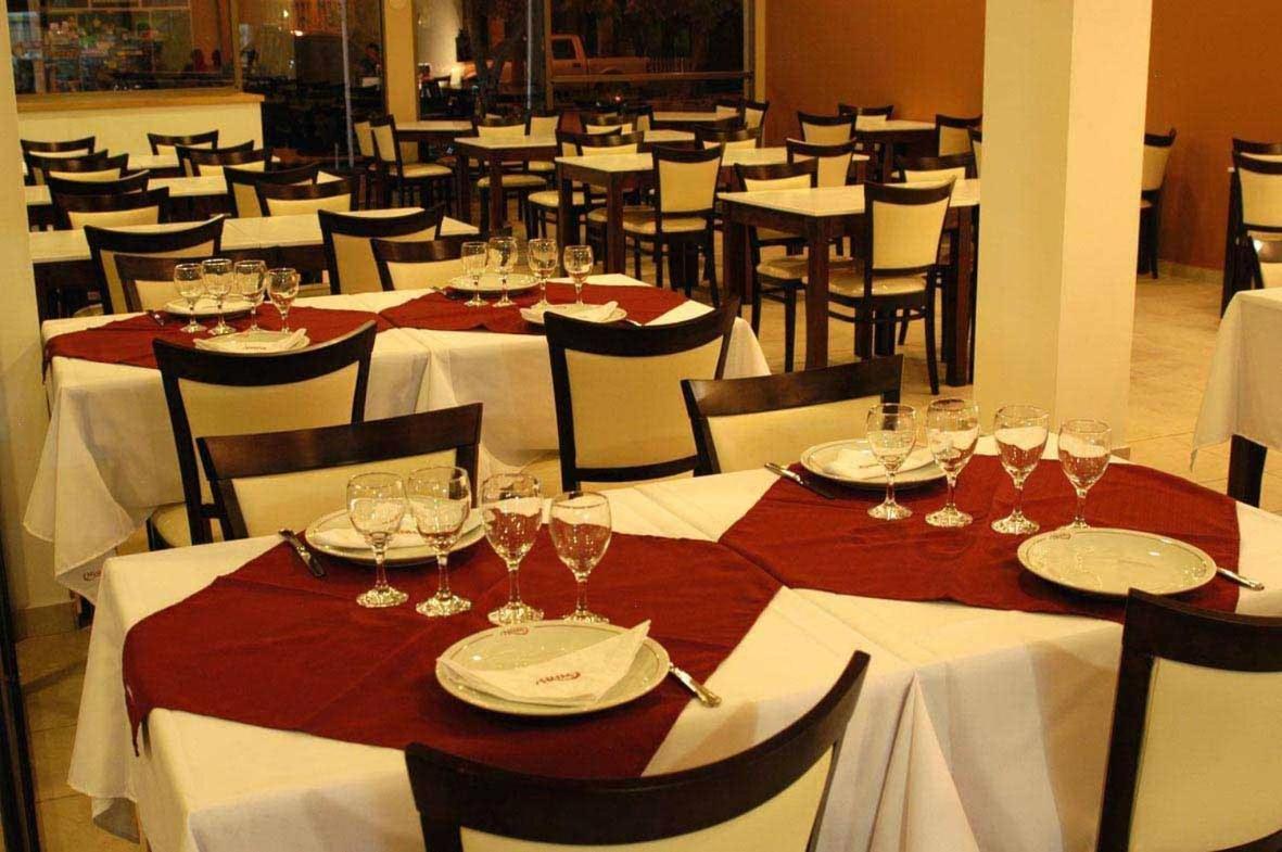 Hotel Nuevo Mundo à San Rafael  Extérieur photo